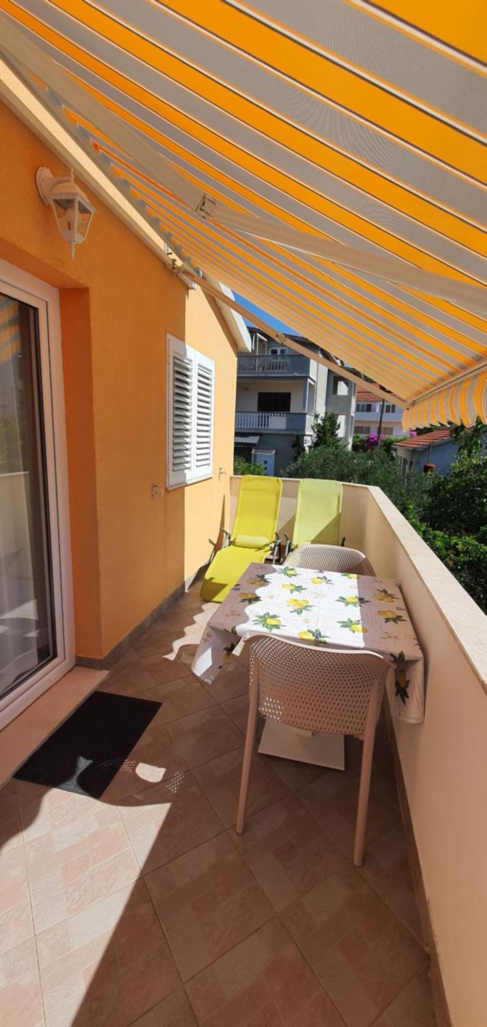 Apartments Anka Vinišće Exterior foto